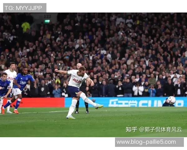 凯恩的传奇之路:从年轻天才到足球世界的巨星之旅 凯恩的传奇之路:从年轻天才到足球世界的巨星之旅