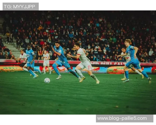 帕丘卡与拉古的精彩对决揭示了足球战术与团队合作的重要性